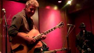 Paul Brown performs The Funky Joint live at Spagettinis Feat Elan Trotman