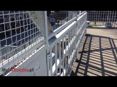 21.04.2019 Oleśnica - mężczyzna skoczył z kładki PKP