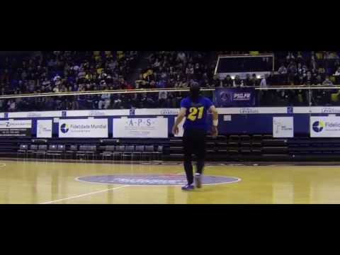 Séan Freestyle show with Lucas Moura & Leonardo at Gol de Letra 2013 @S3society @seanfreestyle