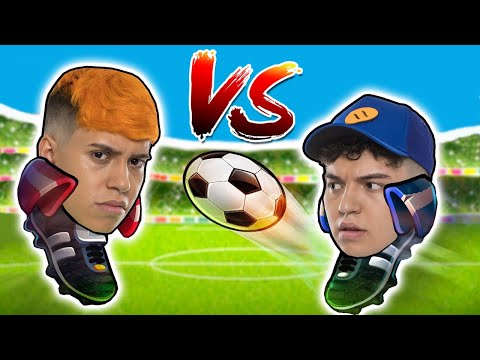 ENTRAMOS NO FUTEBOL DE CABEÇÃO E GANHAMOS SUPER PODERES!! (Head Ball)