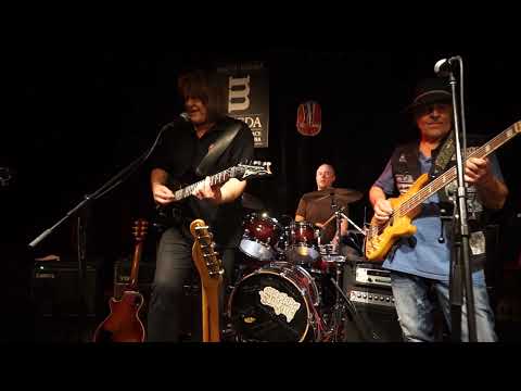 Two Hearts Pub Band - Two Hearts Pub Band - Bluest Blues