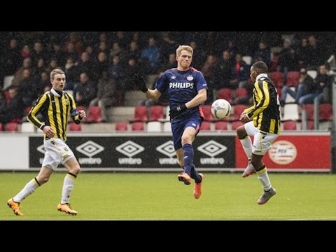 20-2-2016: PSV O19 - Vitesse O19