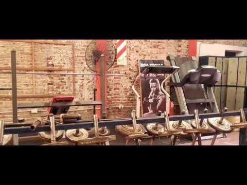 SANGRE SUDOR Y LAGRIMAS