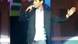 A DAY ON THE RAINBOW - GERALD SANTOS