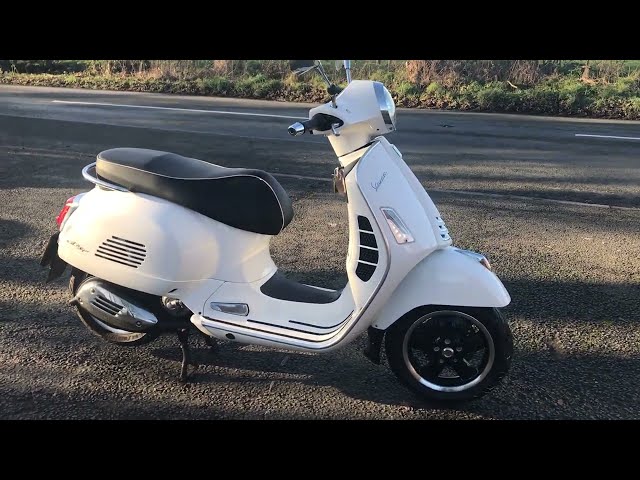 VESPA GTS SUPER 300 HPS