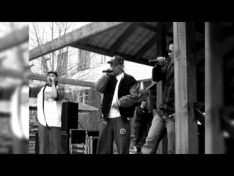 4 zug Manuusiin sanaa (photo edit) 2006