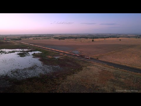 SCT 6PM9 Mile Long Freight Train At Gheringhap Loop (16/1/2023) - PoathTV Railways