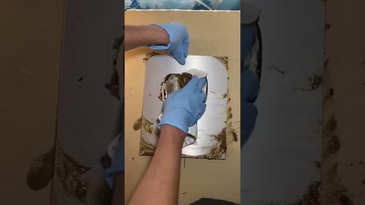 Random Dirty Play Button… 😡