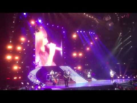 Taylor and Sara sing "Brave"