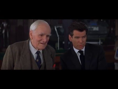 Desmond Llewelyn/ John Cleese,  Q/ R .  The World Is Not Enough  1999