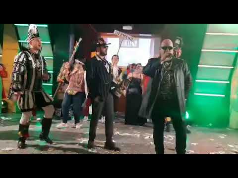 De Ongehoebelde - De Flinke Kale (Live)