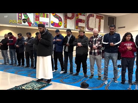 VOA - BULANG RAMADAN DI TENGAH PEMULIHAN DARI BENCANA KARHUTLA