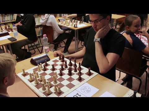 Szanyi D. (583) - Mester A. (1000) | NYH Chess | Blitz