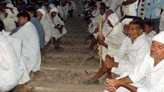 Download lagu Gujjar agitation enters day 8 : Center dispatches paramilitary personnel mp3 Download lagu Gujjar agitation enters day 8 : Center dispatches paramilitary personnel mp3