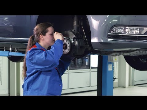 Bremsenwechsel - Wechsel von Bremsscheiben und Belägen bei AUTOPLUS.de