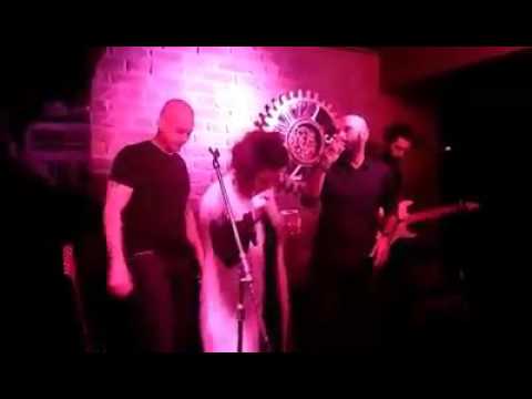 Sarp & Fatma Turgut & Birol Namoğlu - Onlar Yanlış Biliyor