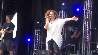 Different Drum Blanca Live 2016