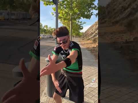 Cuando te regalan una moto nueva | Animalize21