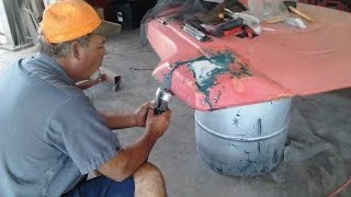 preview picture of video 'Daryl's Kubota Topper Repair'