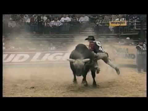 Little Hopper bucks Rodney Lidgard - 97 PBR Finals