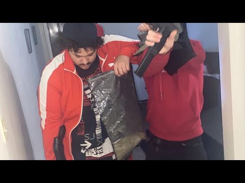 BrothaDrew “Pop Out” Ft. Jay De La Suave (Audio)