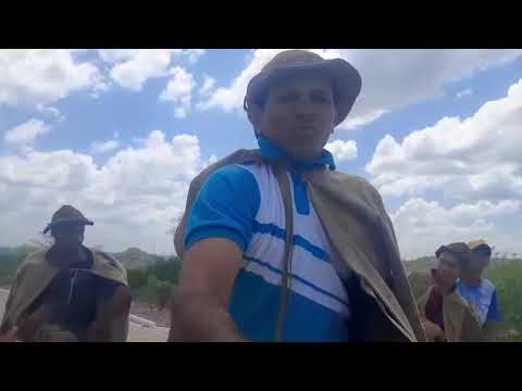 Vaqueiros tentando reativar o dia do vaqueiro em Castelete município de Pau D'arco do Piauí.