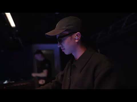 MÜTZANG Visuals & Melodic Techno 2024 DJ Set at Mensakeller Köthen