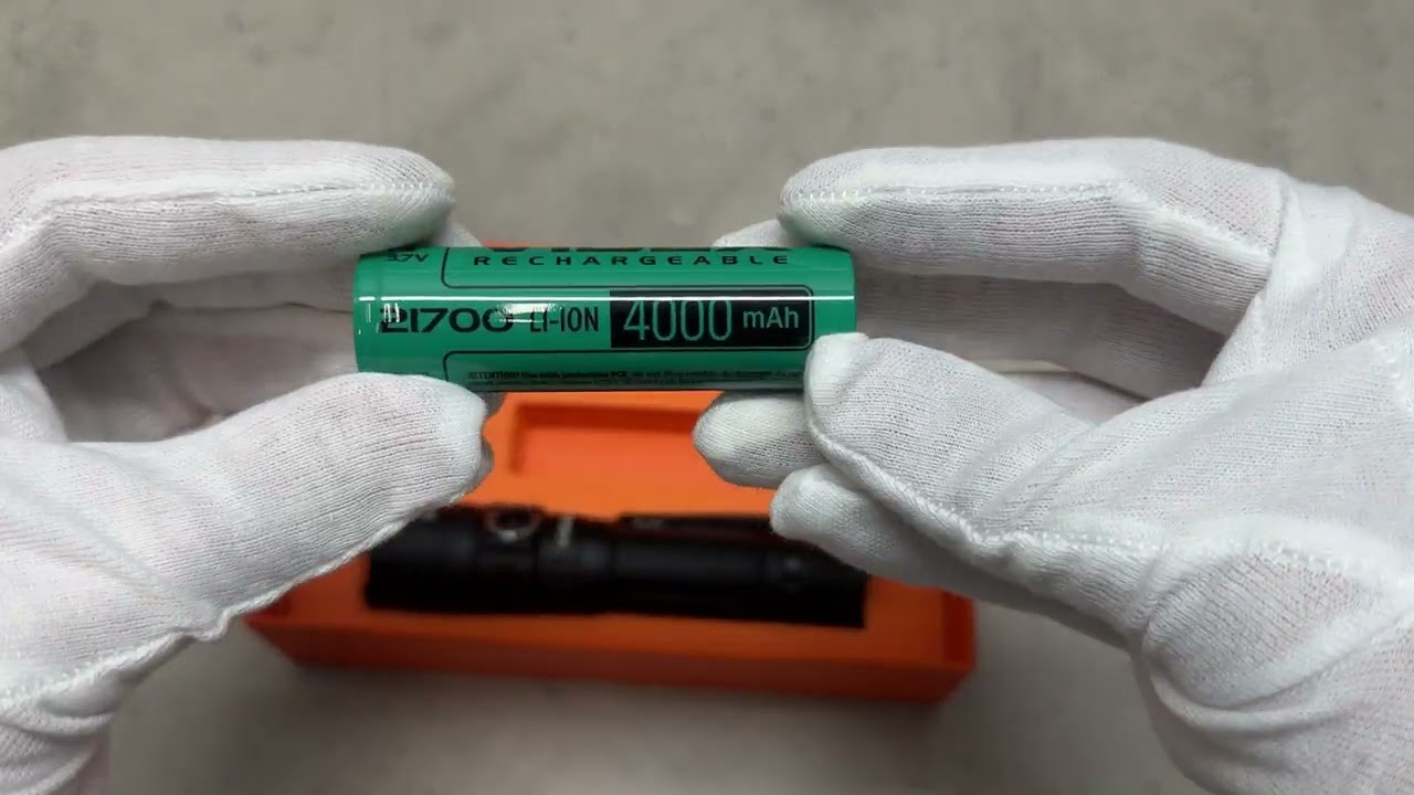 Фонарик портативный светодиодный VIDEX 4000Lm 6500K (VLF-A406)