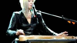 Cyndi Lauper - Rain on Me (Live in Porto Alegre 2011)