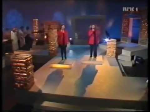 NORWAY NF 1996 - 06 - Helga Hatløy Hagen & Marie Hatløy Osdal - Frieri