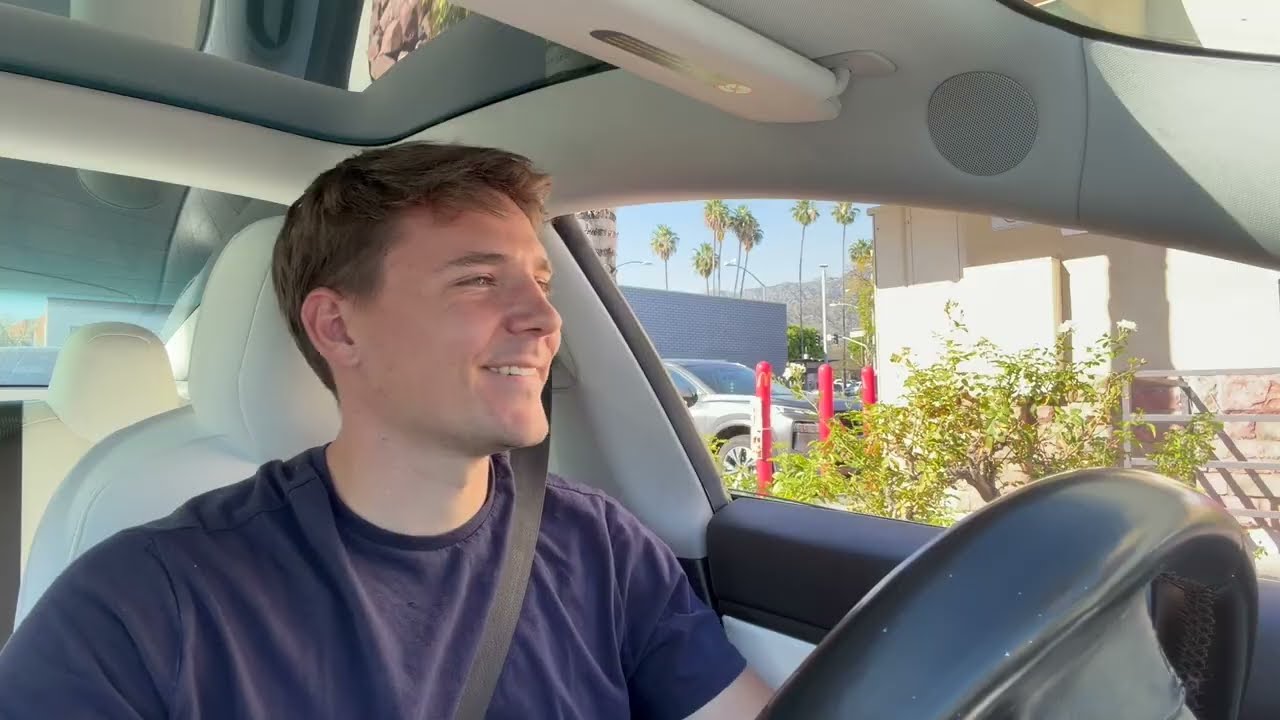 HARASSING DRIVE THRU WORKERS!!