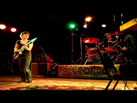 7/22 Kaki King - Can Anyone Who Has Heard This Music… @ Belly Up Tavern, Solana Beach, CA 05/23/10