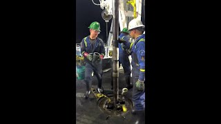 Download lagu Pulling Out Drill Pipe #pulling  #drilling #oil #tripping #drillingrig mp3