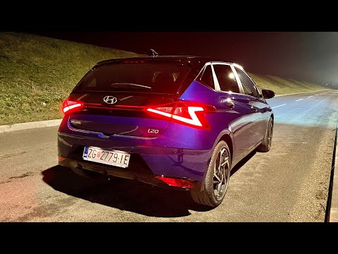 NEW HYUNDAI i20 2021 at night - LED lights, AMBIENT lights & night drive