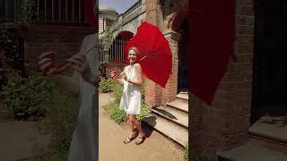 Видеообзор Женский зонт-трость Fulton Heart Walker-1 UV L909 Red (Сердце)