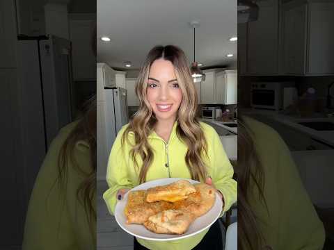 MAKE YOUR OWN DOMINO’S STUFFED CHEESY BREAD 🥖