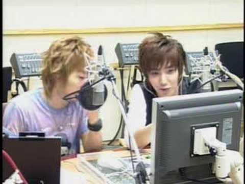 Sukira 2006.08.31 - Dancing + Teuki's bottle