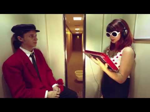 Móveis Coloniais de Acaju - Copacabana (Official Music Video)