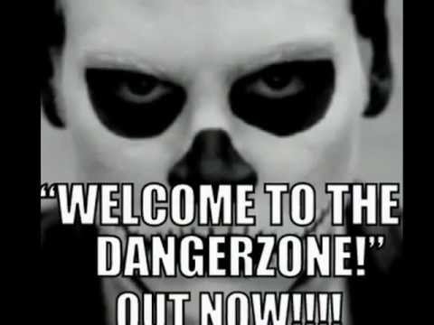 DANGE ROUSS RAP UNDERTAKERS FT TWISS & SQUEEKS