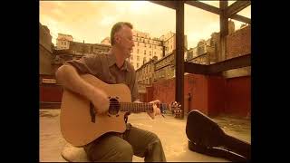 Billy Bragg, Half English