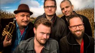 Enter the Haggis: Lights and Cars