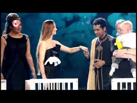 De Nieuwe Uri Geller — Sudesh (liveshow 1)