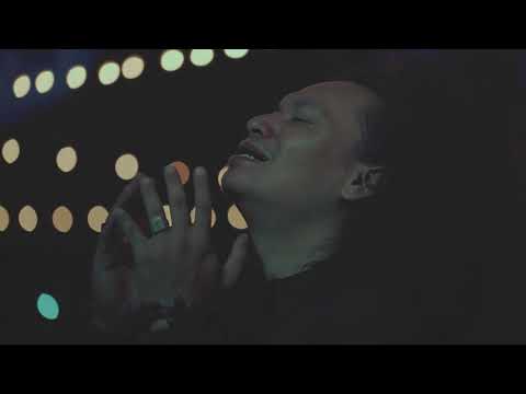 Sepertiga - Sepertiga Malam ( Official Music Video )