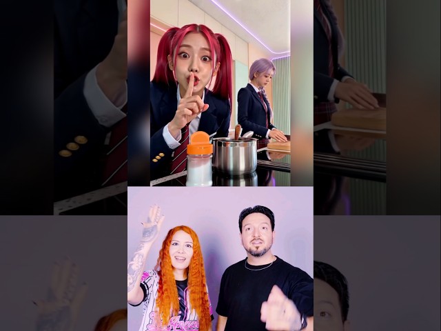 Vídeo relacionado con KPop Demon Hunters Oficial Sudadera con Capucha para Niñas, 4-14 Años, Sudadera Saja Boys (11-12 Años, Negro/Morado Huntrix)