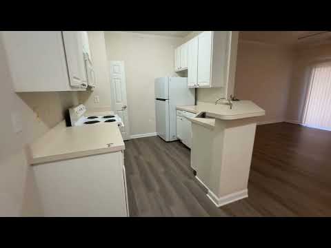 Knollwood - 213-3102 - Video 2 of 2