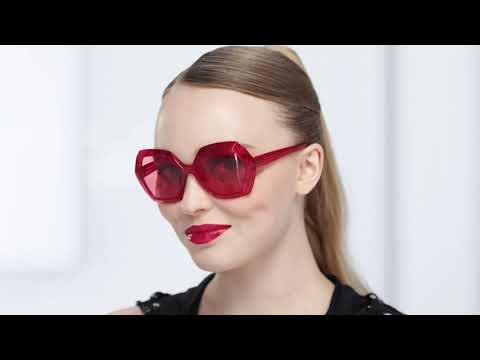 High Fashion | Chanel | Rouge Coco Flash | Lily Rose Depp