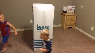 Leesa Mattress Unboxing