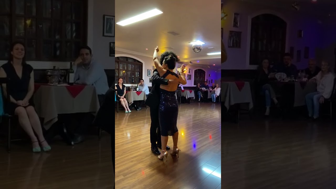 Gaby Mataloni y Vinicius Souza em Curitiba 26/11/22 .4/4