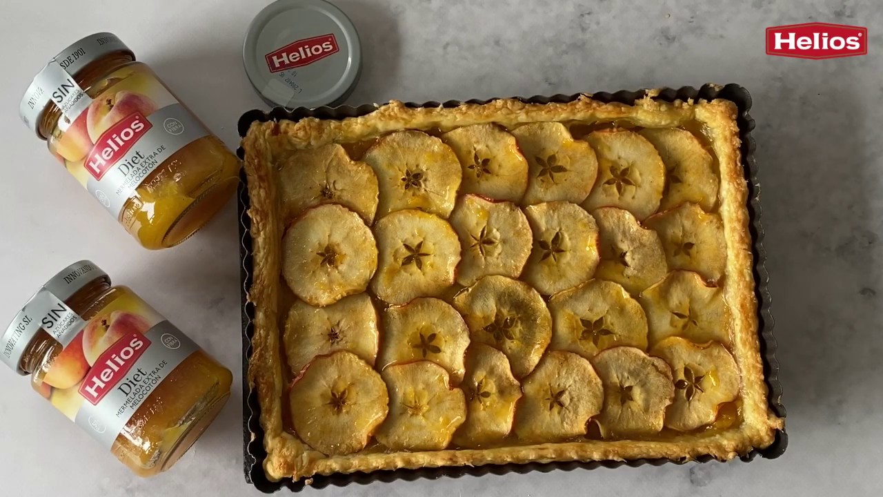 Cocina fácil: Tarta de manzana con hojaldre y mermelada Diet de melocotón