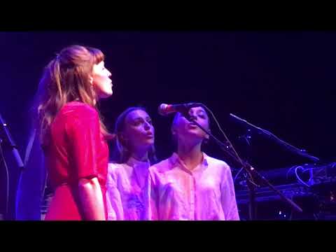 Sandy Mouche - Spiderweb Suit (live in Kristianstad, 13-Apr-2018)